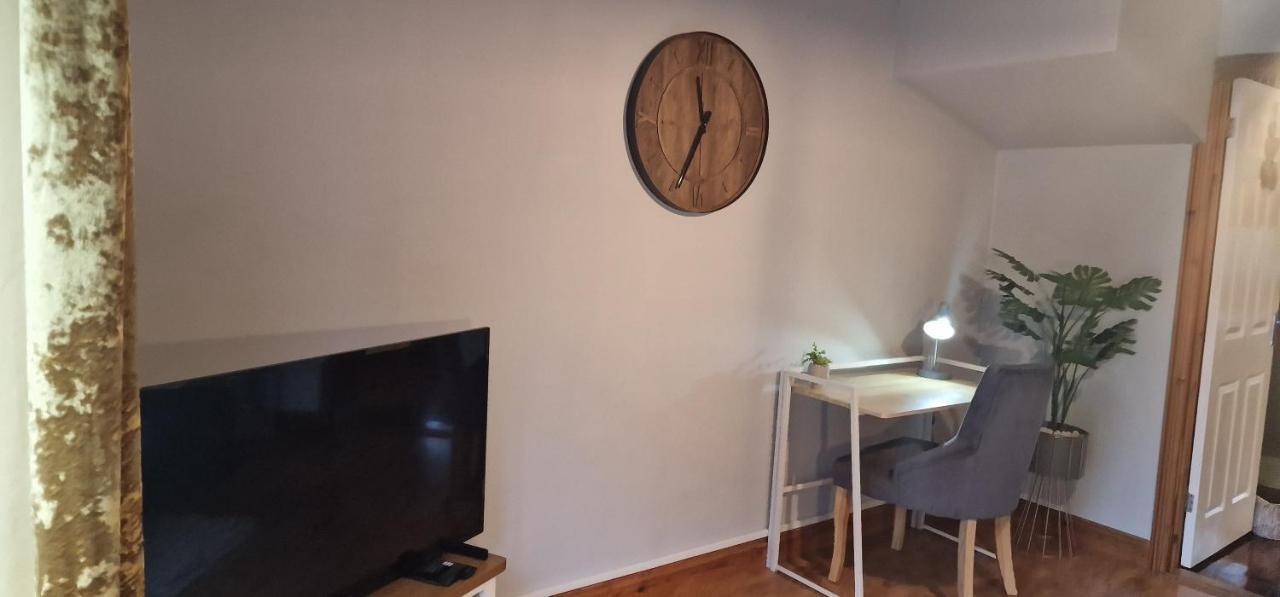 Country Style, 2 Bedroom House, Parking And Superb Location ノリッチ エクステリア 写真