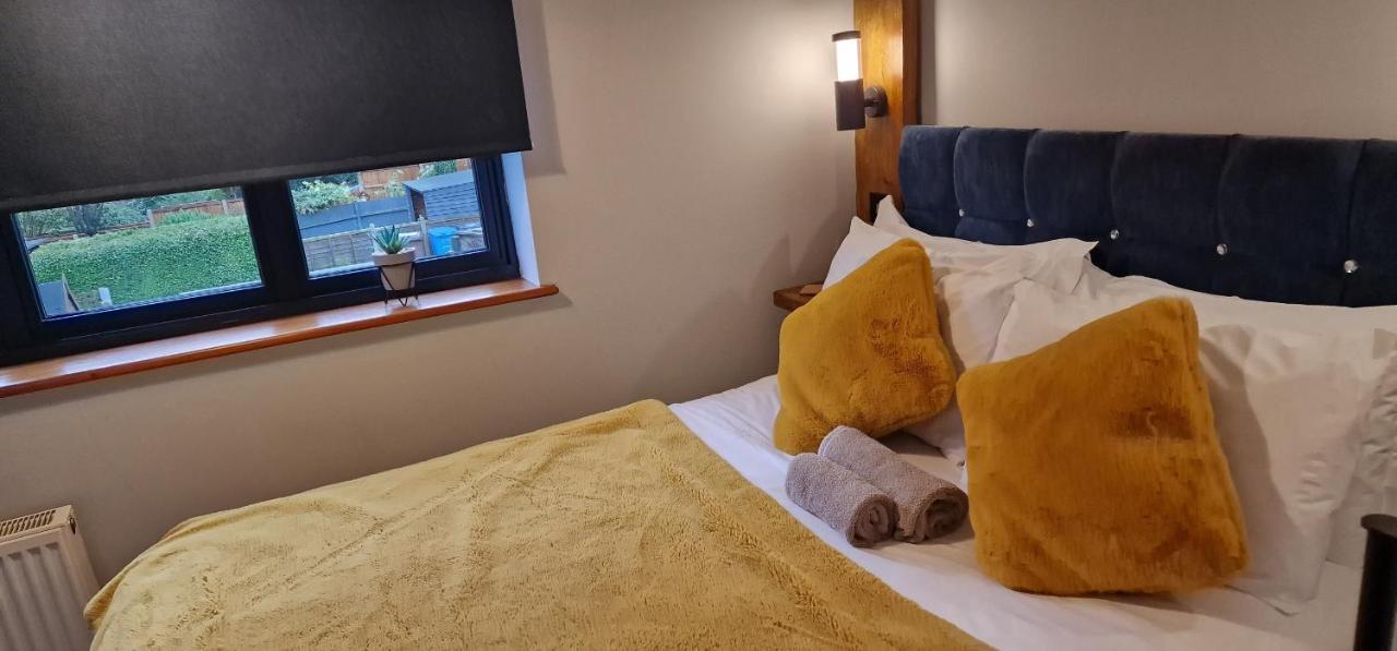 Country Style, 2 Bedroom House, Parking And Superb Location ノリッチ エクステリア 写真